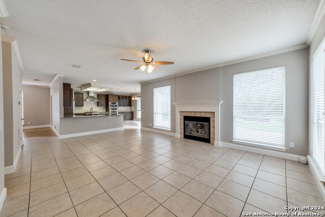 Listing photo id 6 for 16310 Sacre Couer