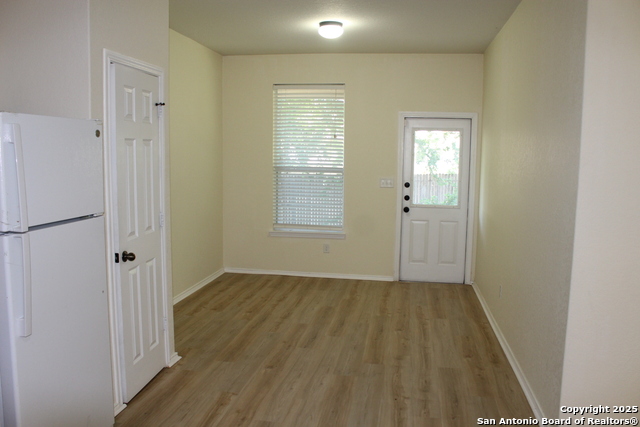 Image 9 of 19 For 482 Walnut  