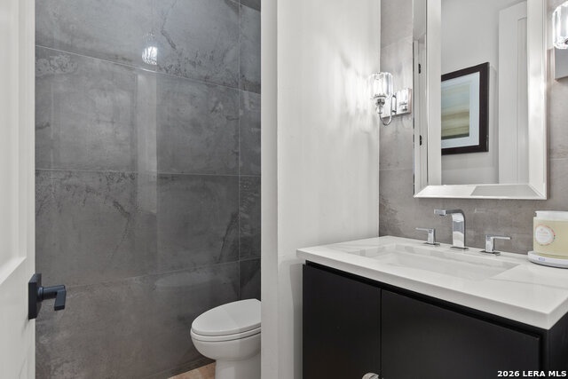 Image 23 of 27 For 312 Frey St  