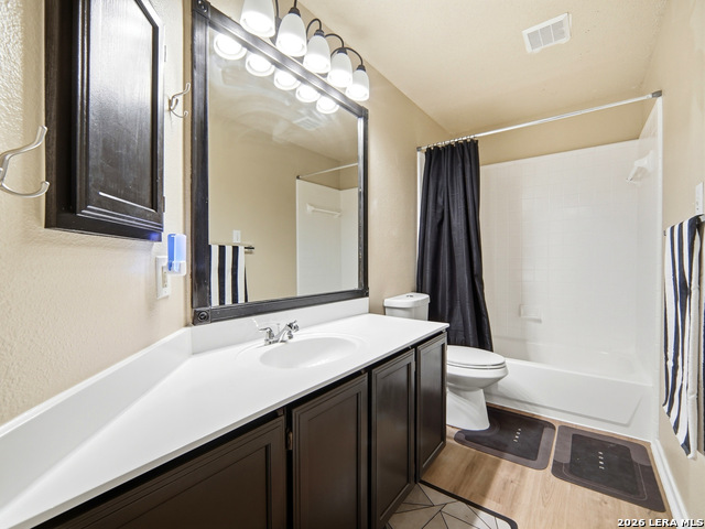 Image 23 of 30 For 8627 Timber Place