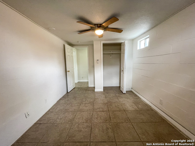 Image 14 of 20 For 668 Creekside