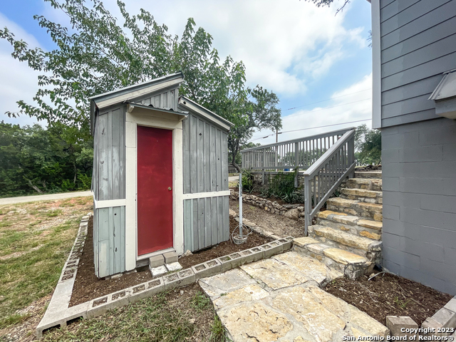 Image 19 of 20 For 668 Creekside