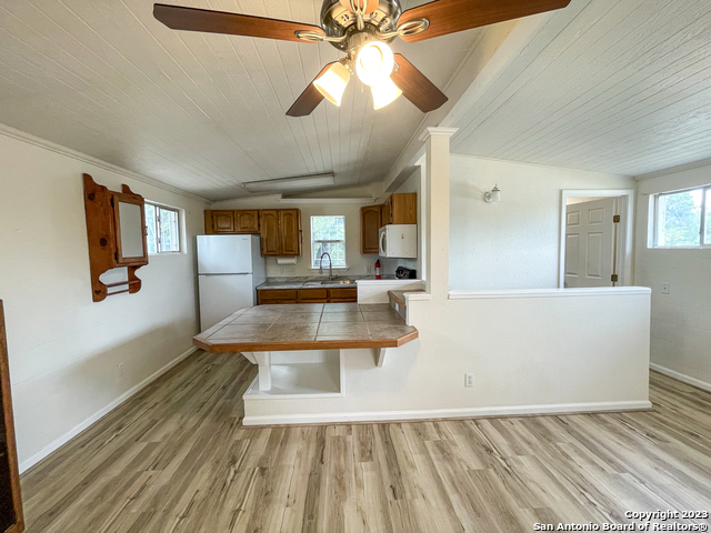 Image 2 of 20 For 668 Creekside