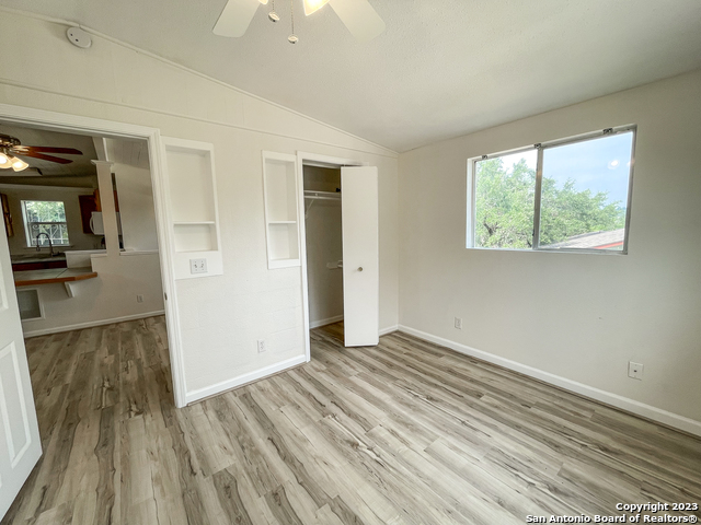 Image 8 of 20 For 668 Creekside