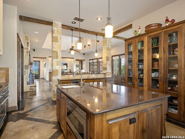 Image 10 of 70 For 2717 B & R  