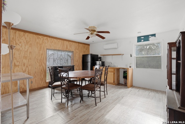 Image 20 of 33 For 169 Oak Hollow Drive