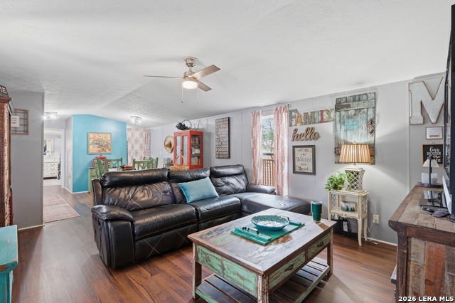 Image 6 of 33 For 169 Oak Hollow Drive