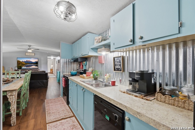 Image 9 of 33 For 169 Oak Hollow Drive