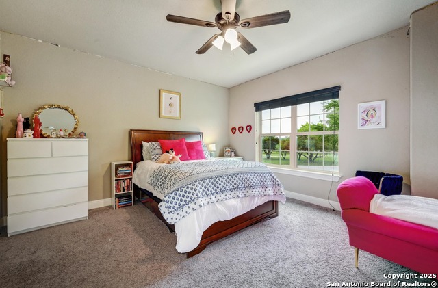 Image 21 of 31 For 101 La Rosa Drive