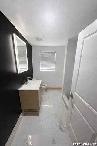 Image 4 of 8 For 226 Amber  