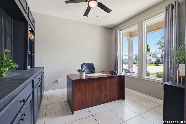 Image 10 of 34 For 739 Anthem  