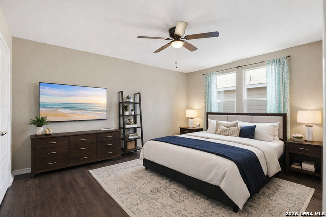 Image 21 of 34 For 739 Anthem  