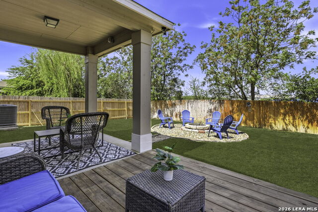 Image 26 of 34 For 739 Anthem  