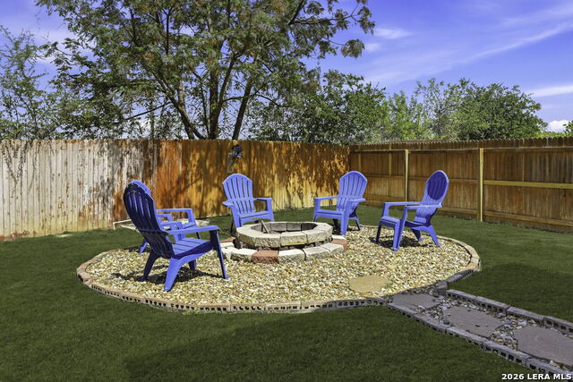 Image 31 of 34 For 739 Anthem  