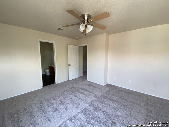 Image 17 of 20 For 13719 York Woods