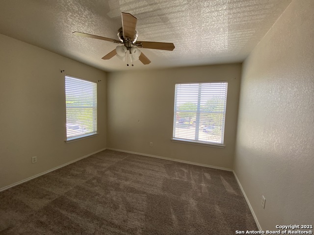 Image 18 of 20 For 13719 York Woods