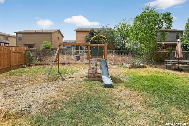 Image 13 of 15 For 5322 Harefield