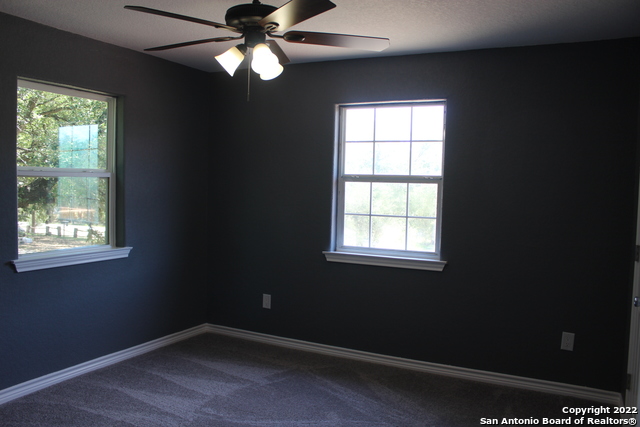 Image 19 of 21 For 723 Hancock  