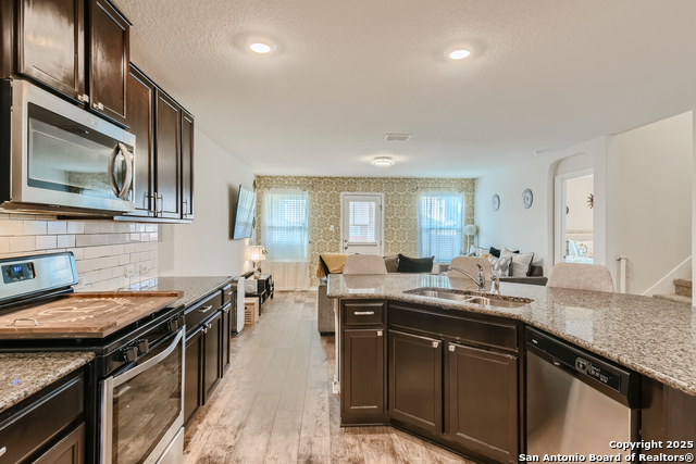 Image 11 of 44 For 13322 Silky Rye