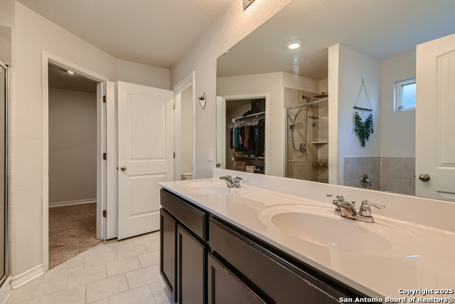 Image 16 of 44 For 13322 Silky Rye