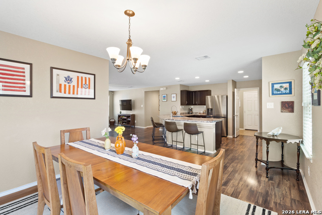 Listing photo id 11 for 10319 Fort Davis