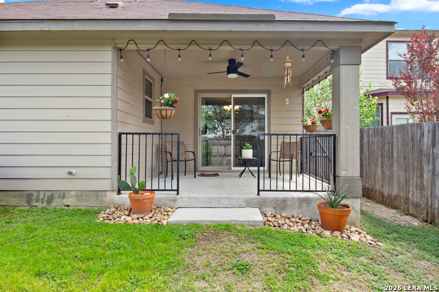 Listing photo id 21 for 10319 Fort Davis