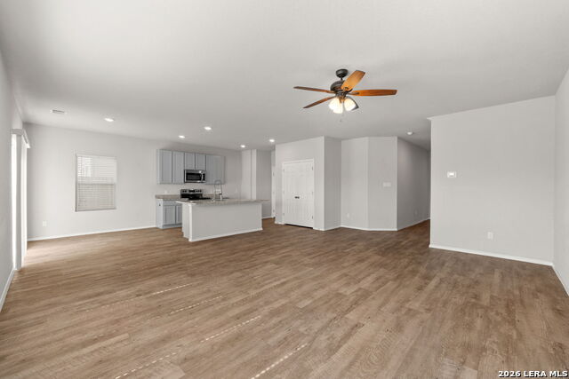 Image 20 of 29 For 3452 Redbud Grove