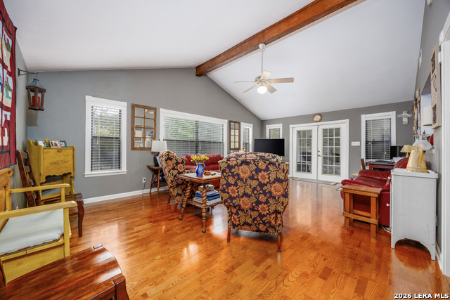 Image 14 of 39 For 9715 La Rue  