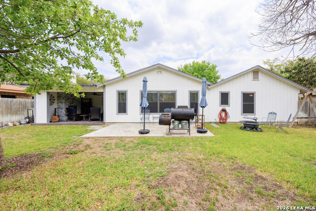 Image 30 of 39 For 9715 La Rue  