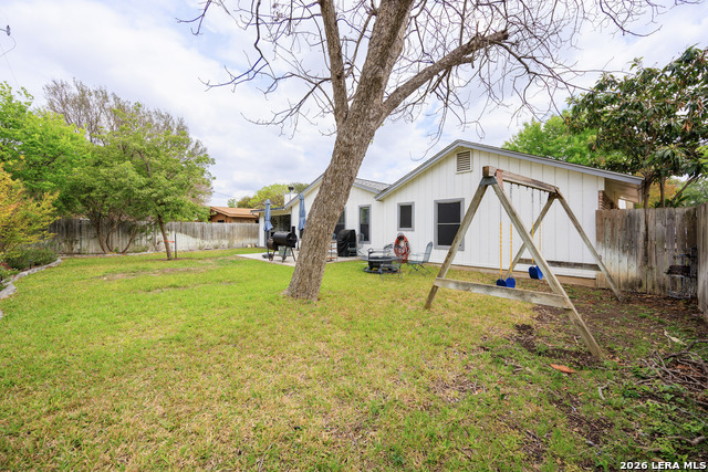 Image 31 of 39 For 9715 La Rue  