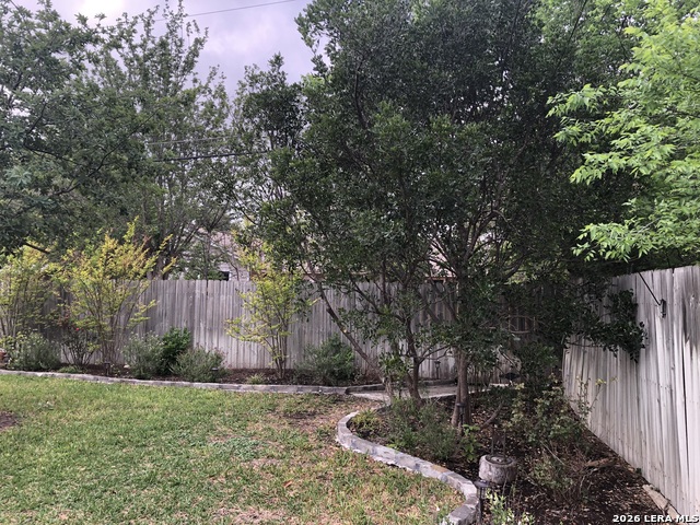 Image 39 of 39 For 9715 La Rue  