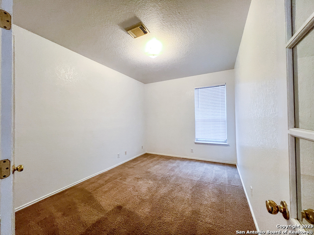 Image 12 of 25 For 22335 Mesa Knoll