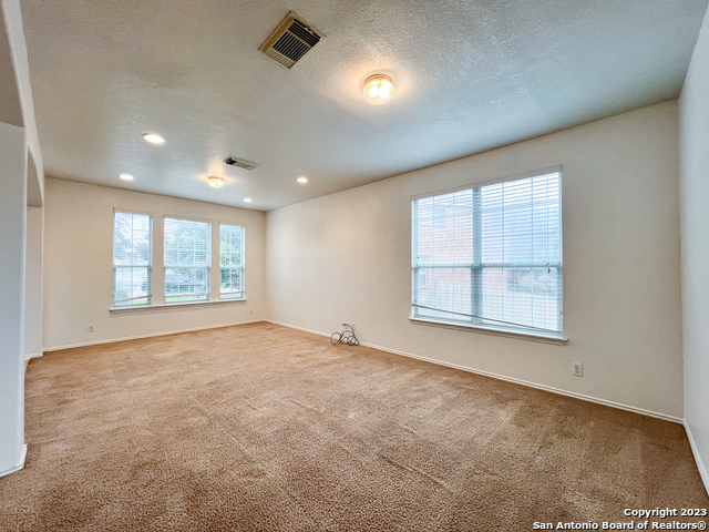 Image 4 of 25 For 22335 Mesa Knoll