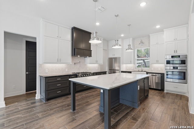 Image 17 of 50 For 259 Shepherds Crook