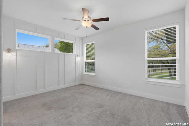 Image 27 of 50 For 259 Shepherds Crook