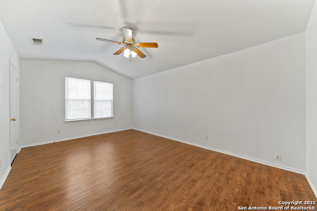 Image 16 of 32 For 615 Burwood Ln