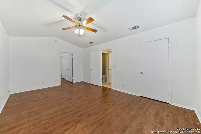 Image 18 of 32 For 615 Burwood Ln