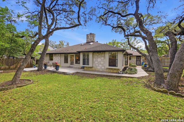 Image 33 of 36 For 12506 King Walnut