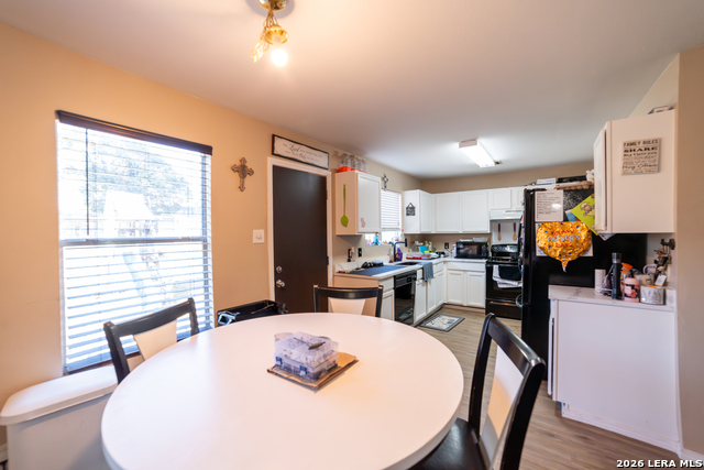 Image 11 of 30 For 8035 River  