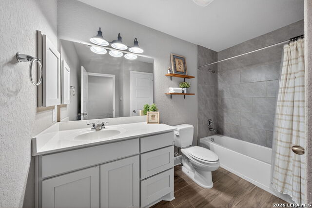 Image 31 of 54 For 5819 Sweetwater Way