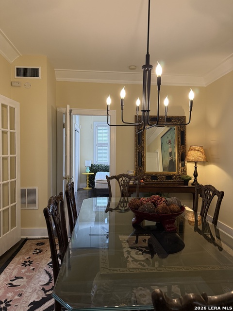 Image 7 of 26 For 402 Elsmere W