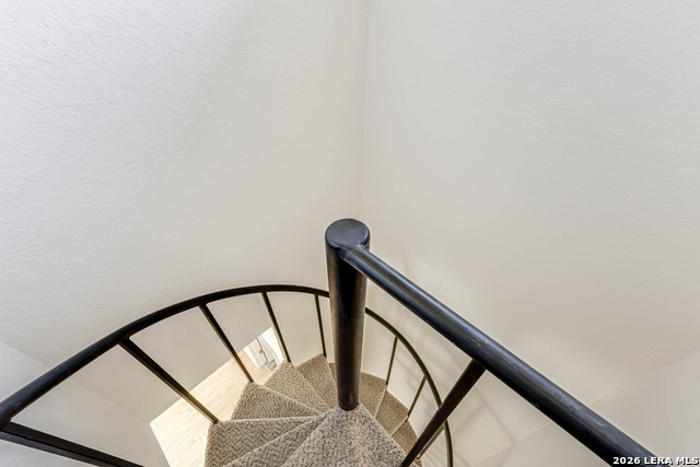 Image 27 of 59 For 27940 Elm Grove