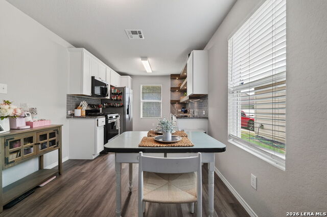 Image 6 of 25 For 6407 Delgado