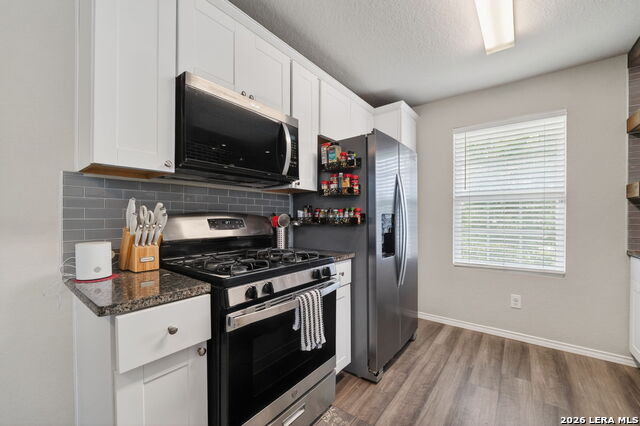 Image 9 of 25 For 6407 Delgado