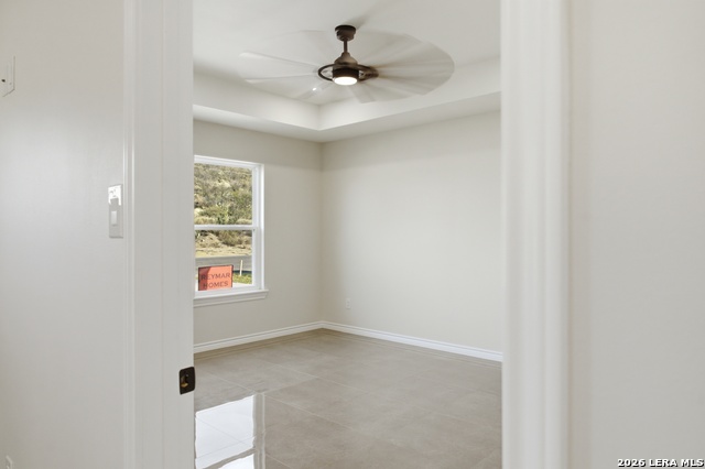 Image 12 of 16 For 1090 Kifuri Street