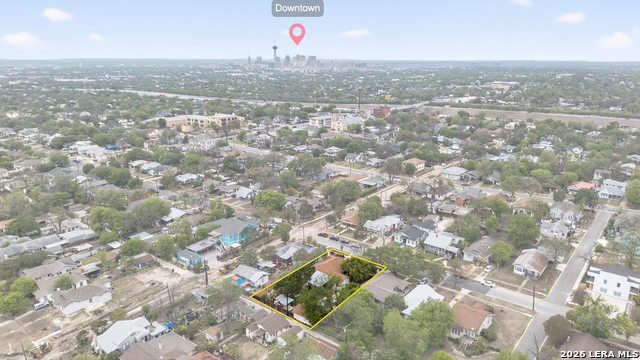 Image 50 of 52 For 806 Kayton Ave