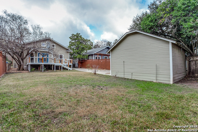 Image 23 of 25 For 124 Normandy