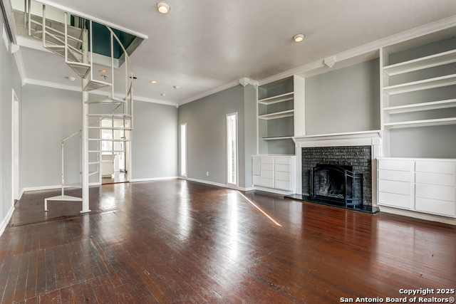 Image 4 of 25 For 124 Normandy