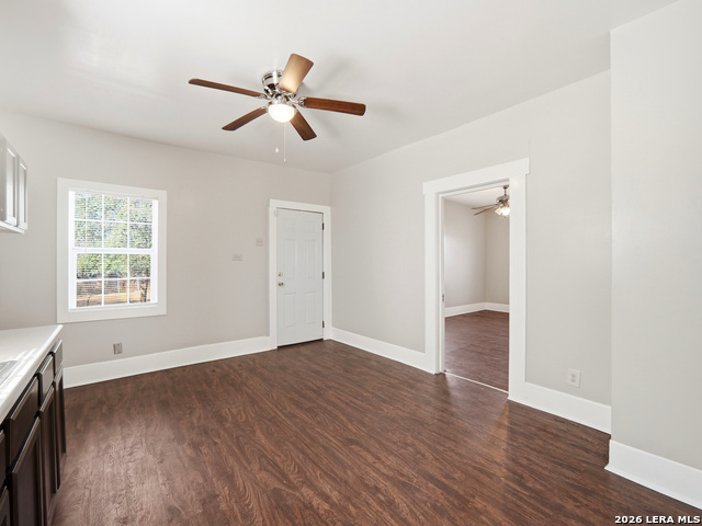 Image 3 of 5 For 837 Westfall