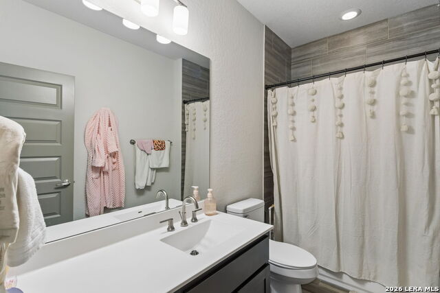 Image 37 of 45 For 231 Shannon Circle